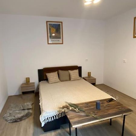 Apartament In Zona Centrala Μπρασόβ Εξωτερικό φωτογραφία